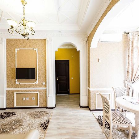 Adler Hotell Astana Exteriör bild