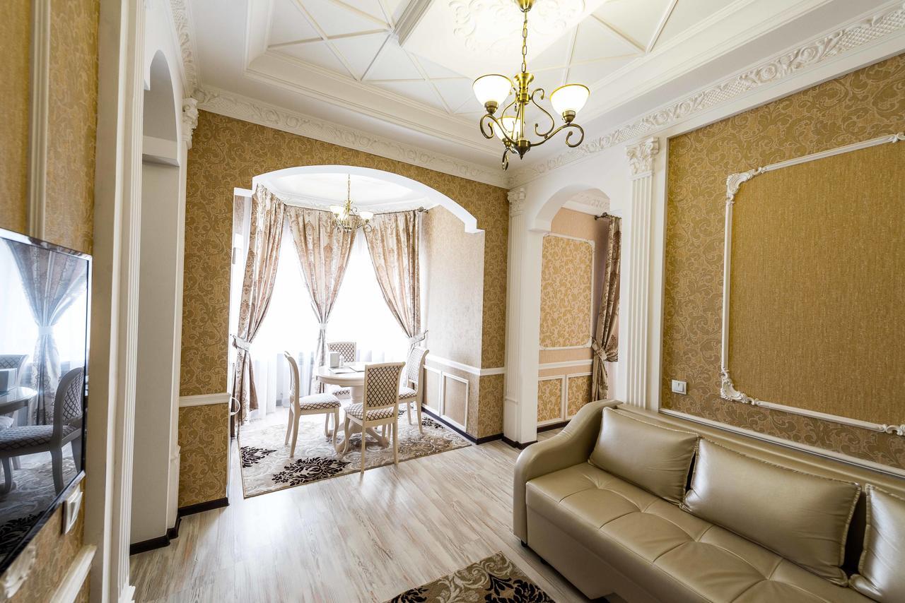 Adler Hotell Astana Exteriör bild
