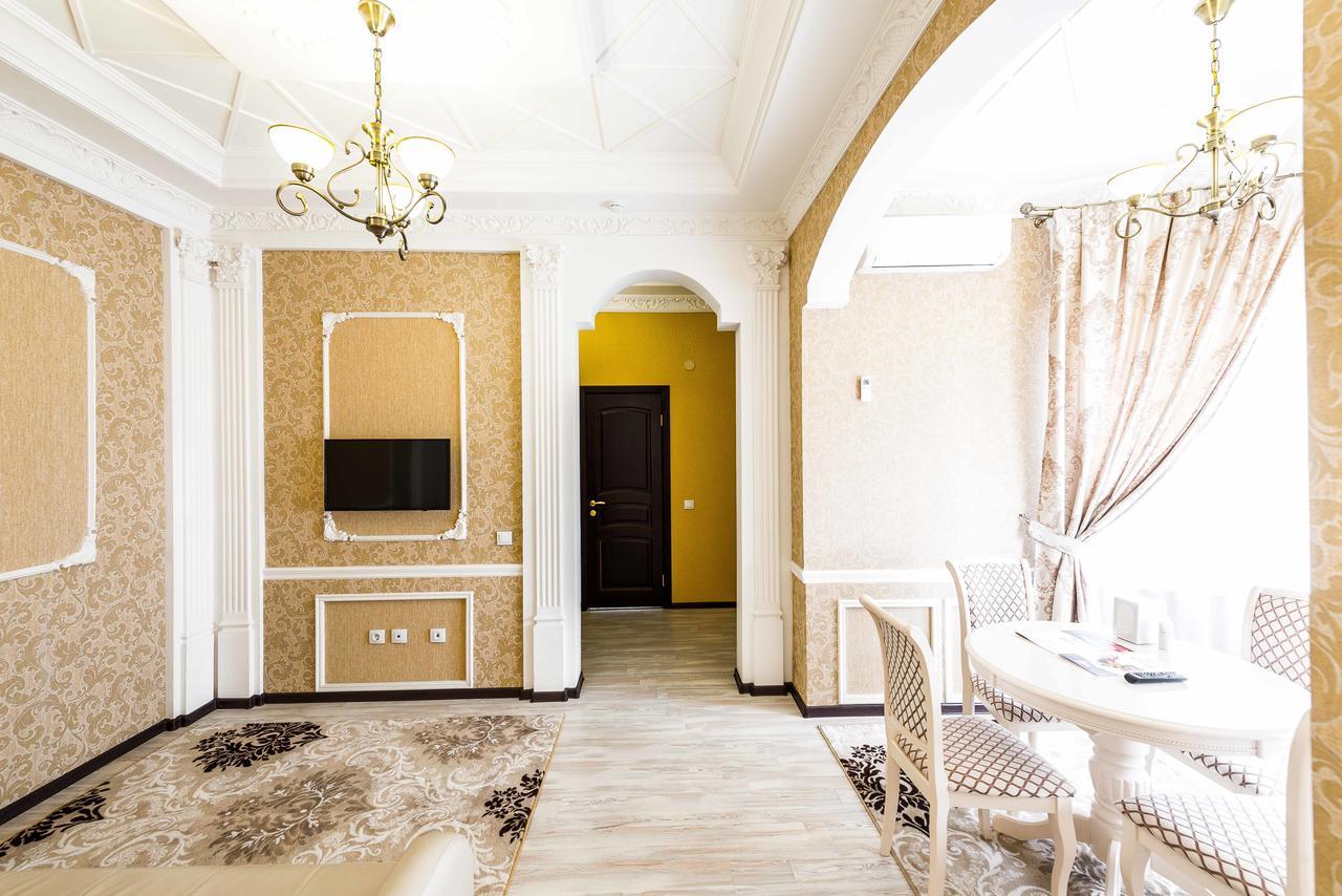 Adler Hotell Astana Exteriör bild